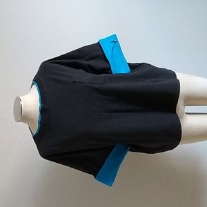Vtg 80s Oversized pocket t.cropped.Sz40